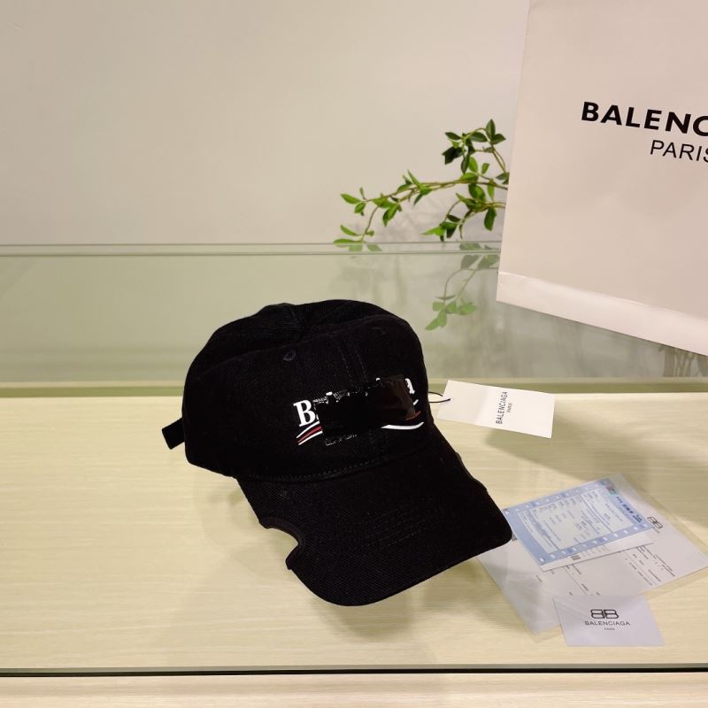 BALENCIAGA